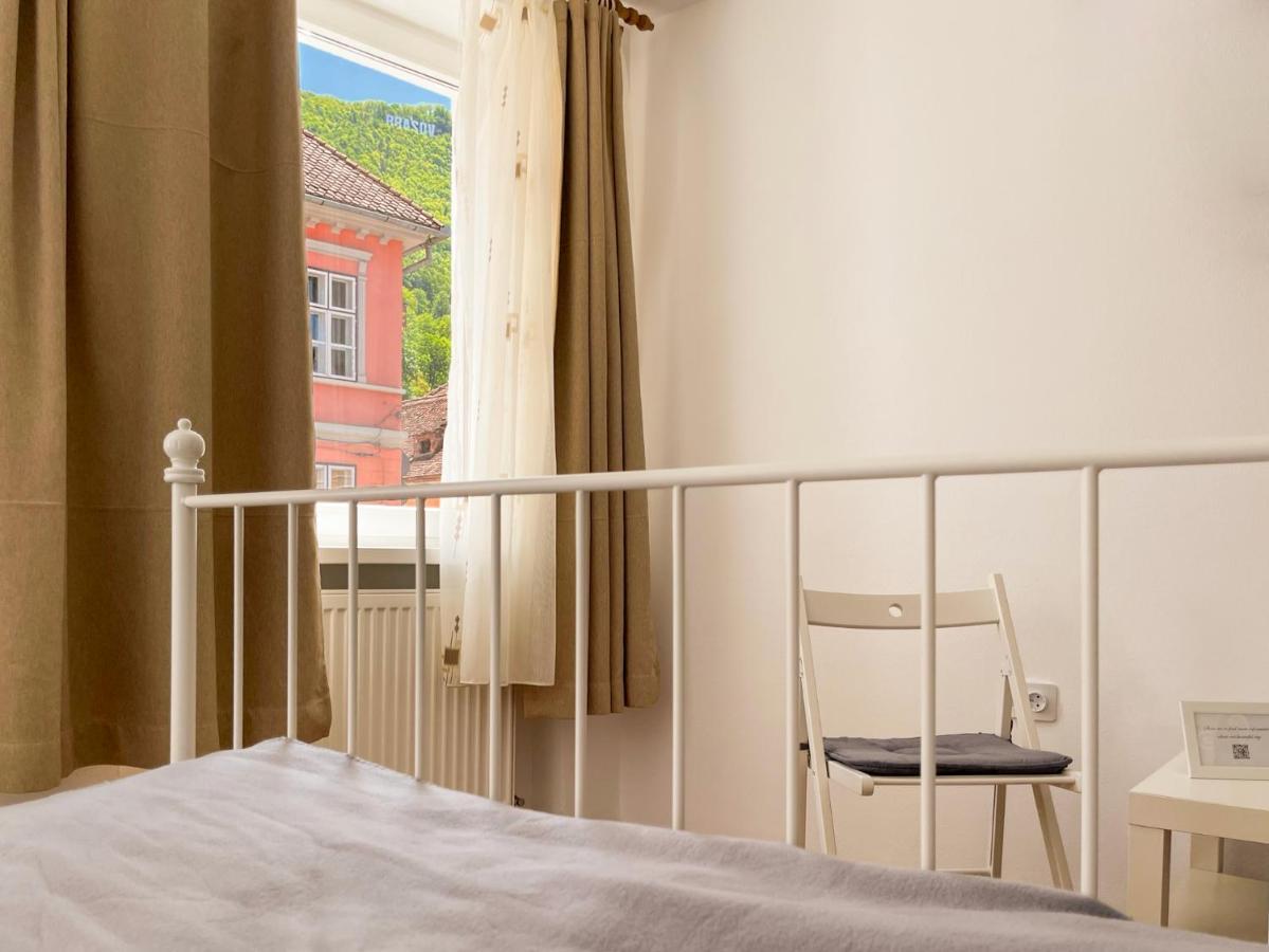 White Moon Apartment Brasov Exterior photo